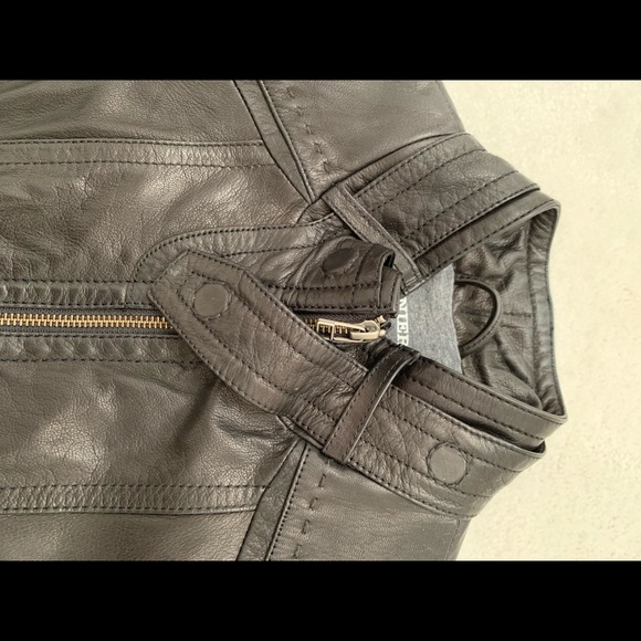 Danier Black Leather Jacket - Picture 4 of 8